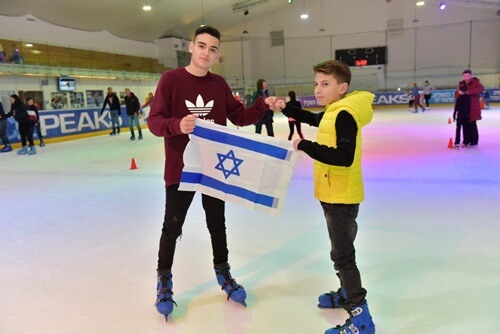 היכל הקרח חולון